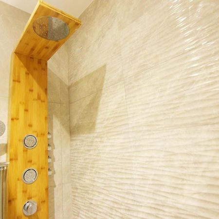 Paradise Luxurious Flat, Free Parking, 3 Double Rooms, Terrace, Jacuzzi, Fully Renovated San Sebastian Ngoại thất bức ảnh